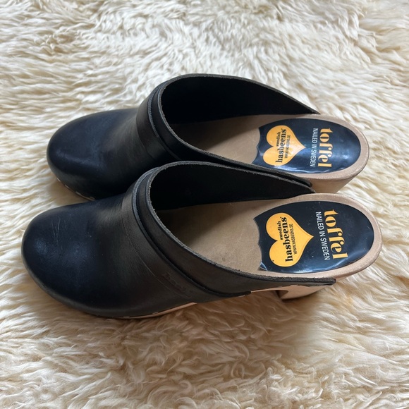 Swedish Hasbeens Slip-In Classic Clogs size 39 BLACK - Picture 2 of 13